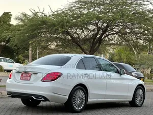 Mercedes-Benz C200 2015 White