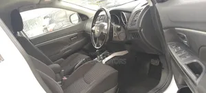 Mitsubishi RVR 2010 White