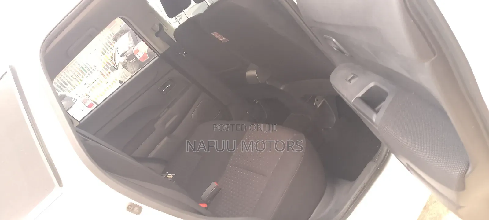 Mitsubishi RVR 2010 White