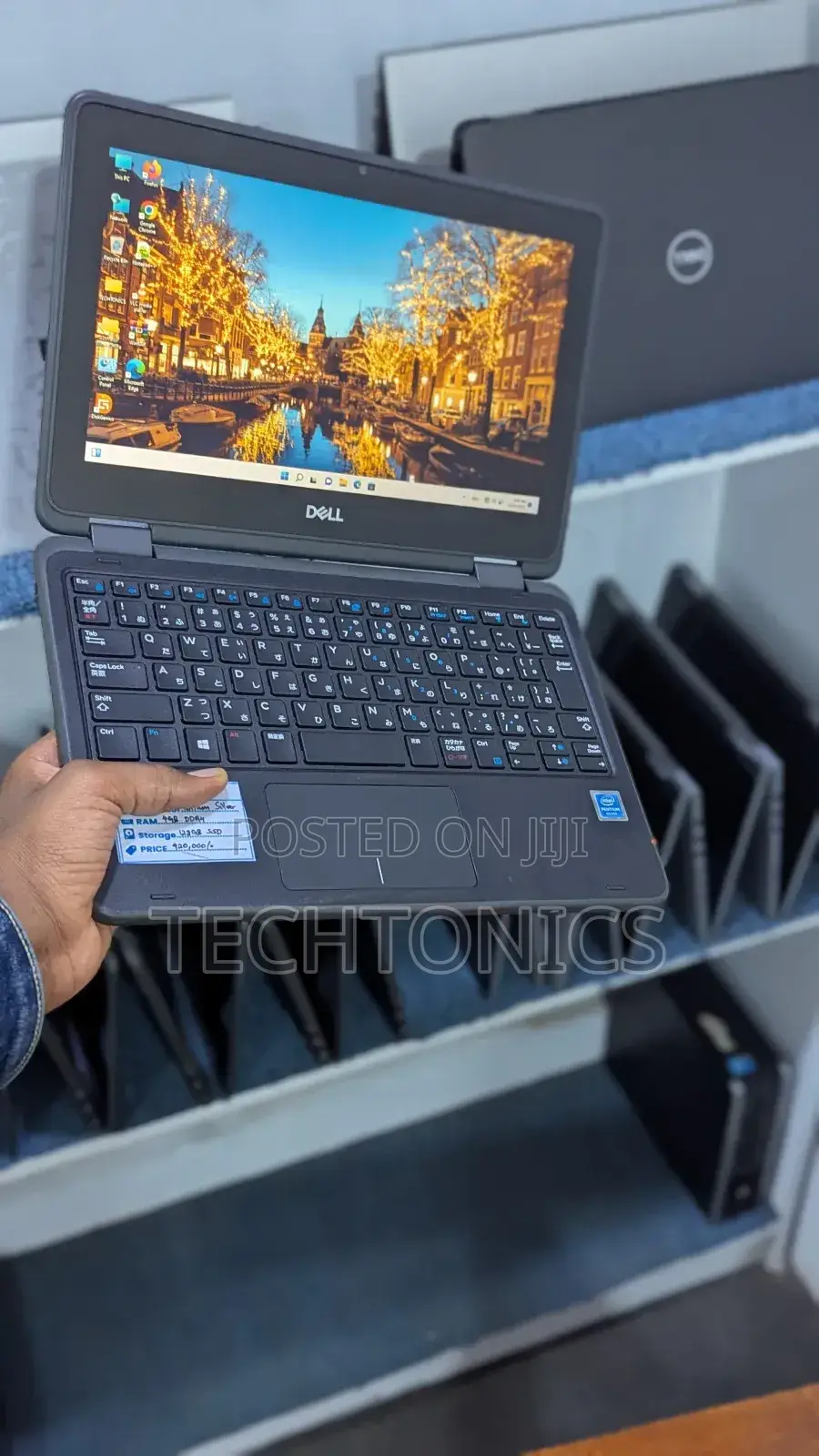 Laptop Dell Latitude 3189 4GB Intel SSD 128GB