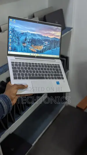 Laptop HP EliteBook 840 G8 8GB Intel SSD 256GB