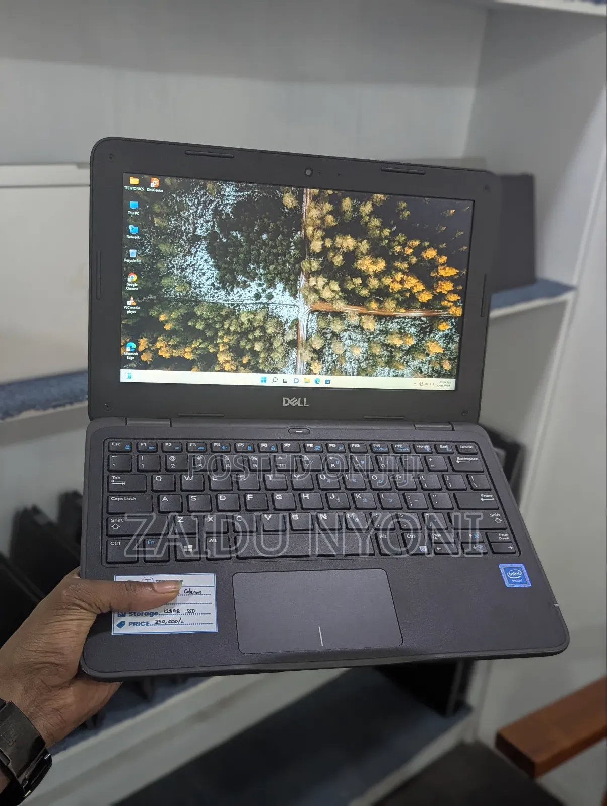 New Laptop Dell Latitude 11 3190 4GB Intel SSD 128GB