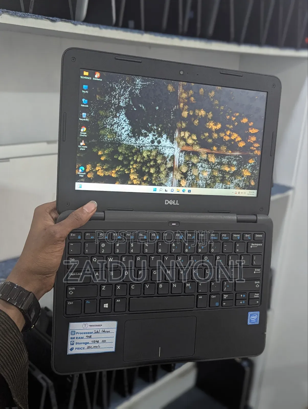 New Laptop Dell Latitude 11 3190 4GB Intel SSD 128GB
