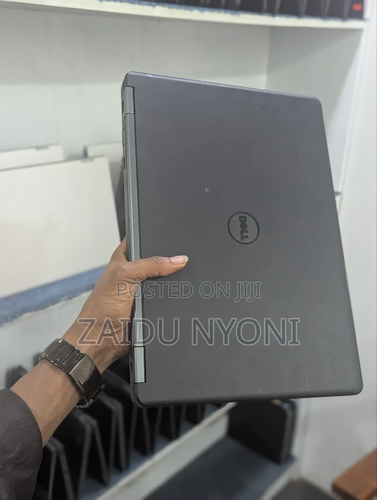 New Laptop Dell Latitude 5400 8GB Intel Core I5 HDD 500GB