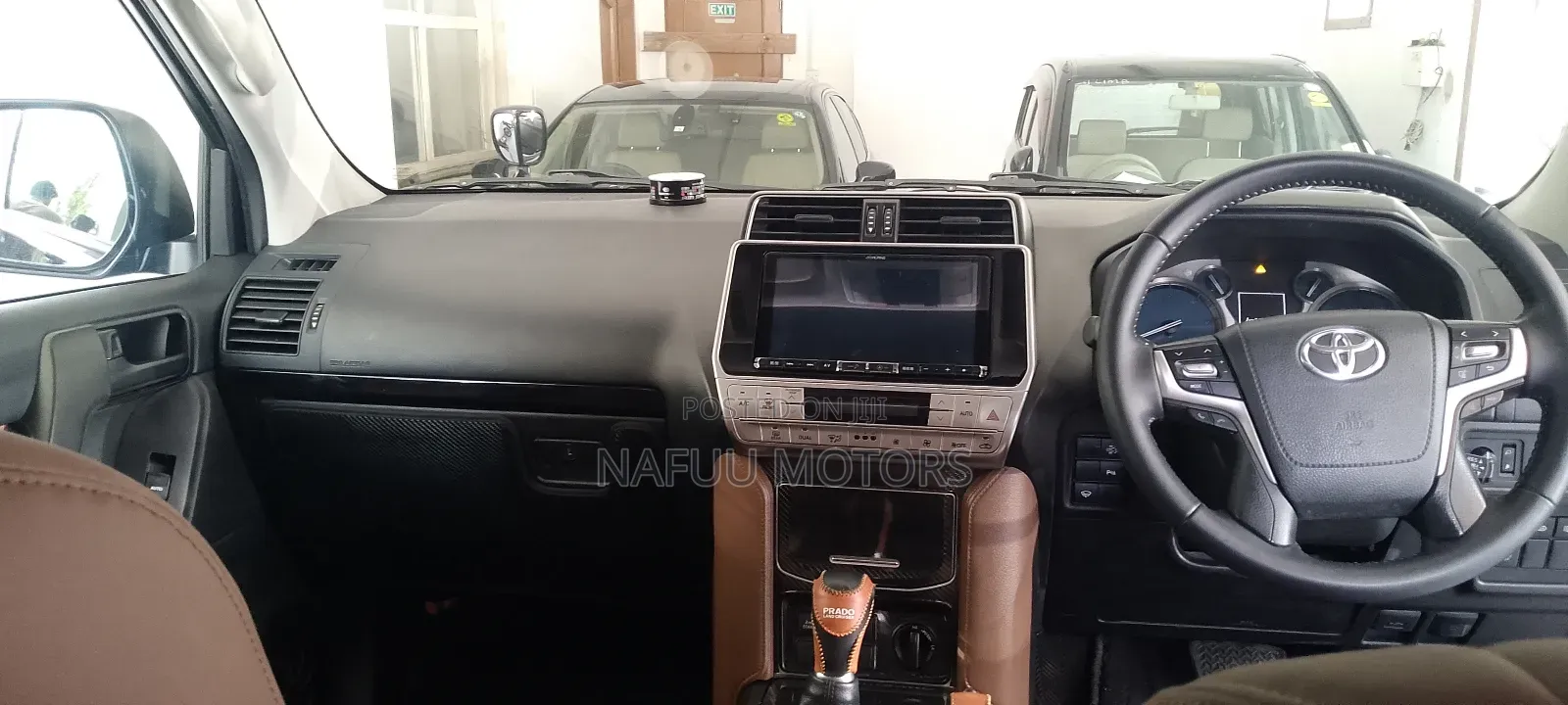 Toyota Land Cruiser Prado 2017 Black