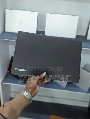 New Laptop Toshiba Portege A30 8GB Intel Core I5 SSD 256GB