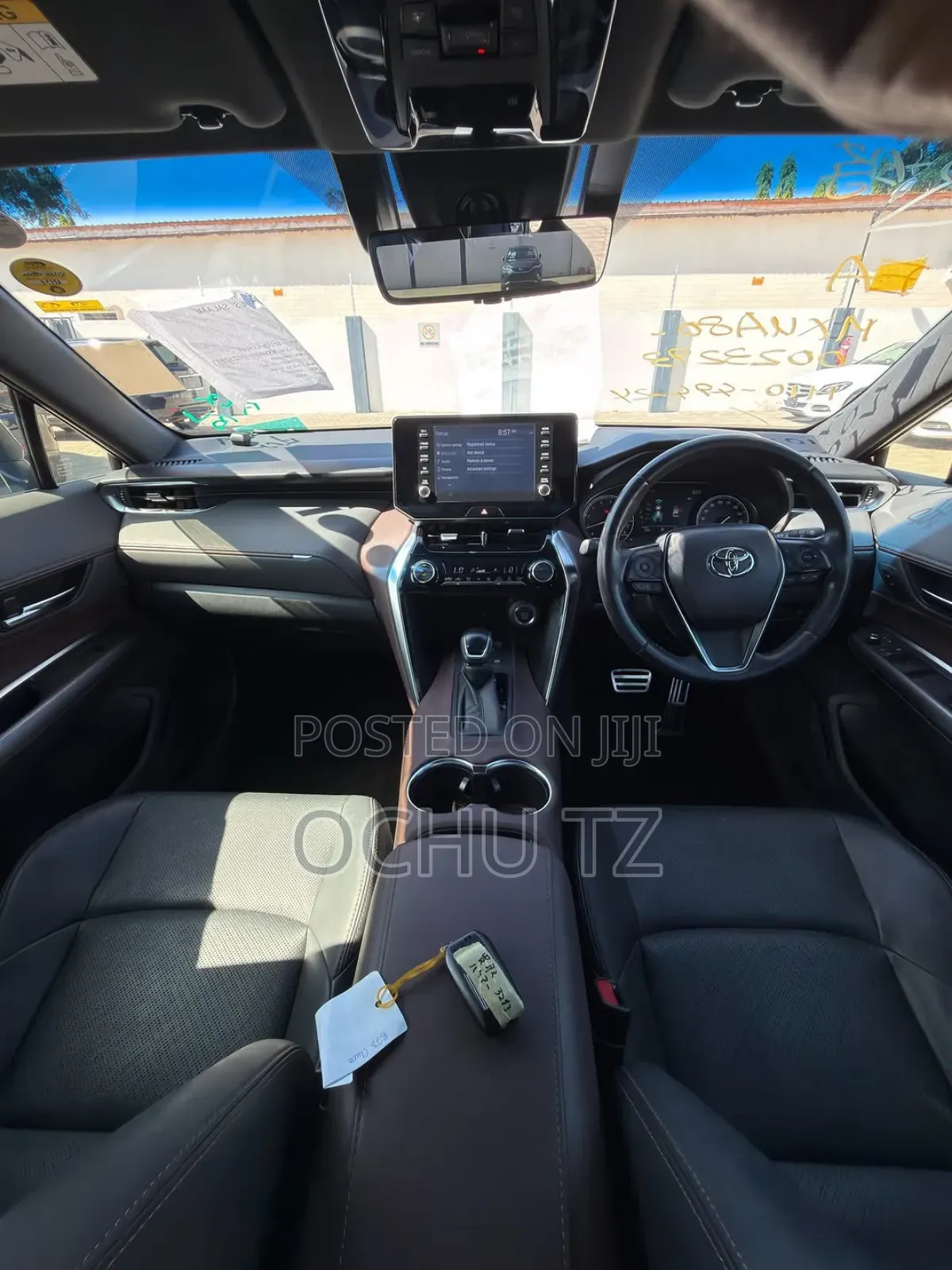 Toyota Harrier 2.0 2020 Black