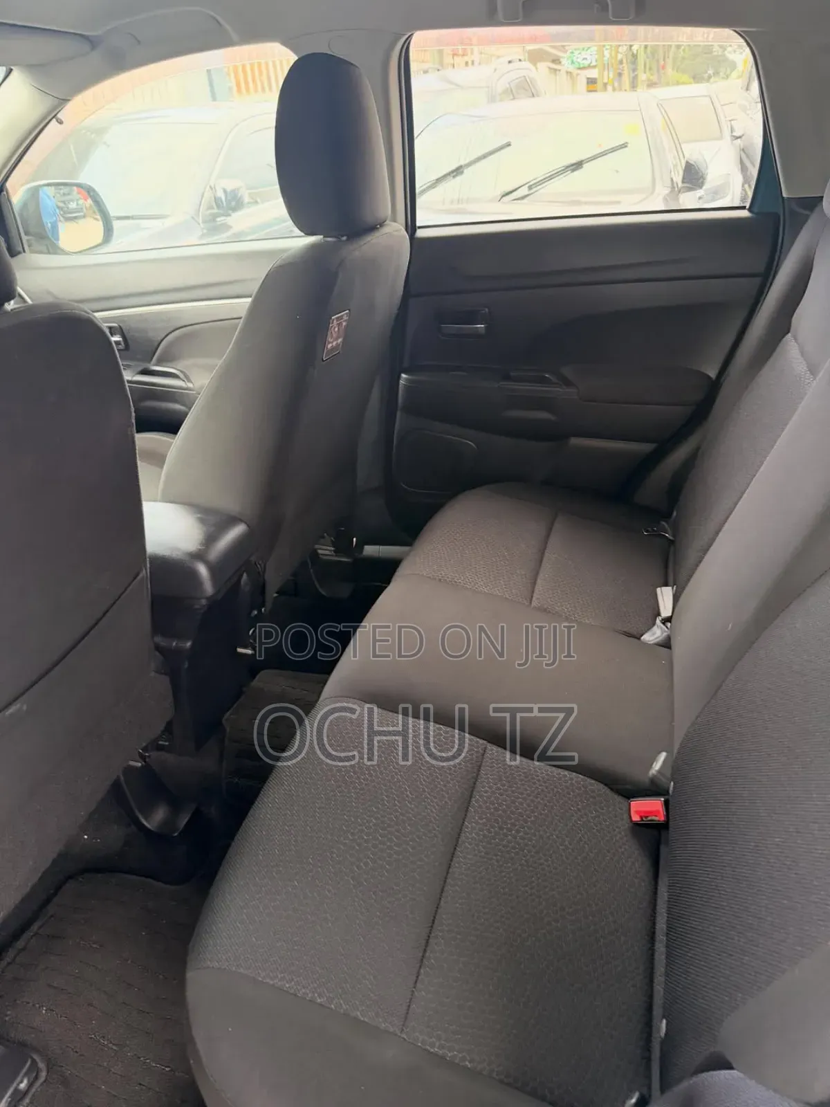 Mitsubishi RVR 2010