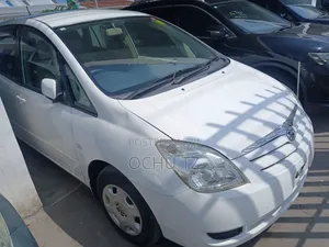 Toyota Corolla Spacio 2004 White