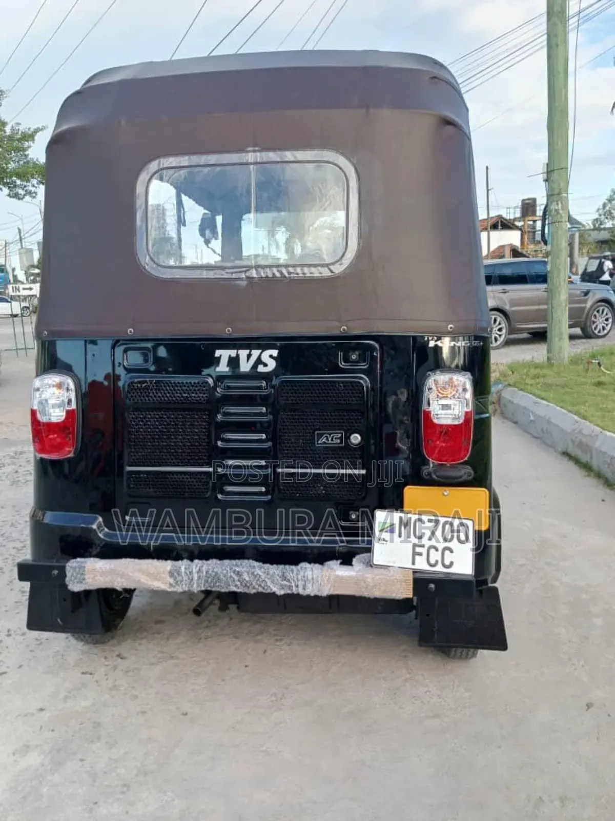 Bajaj Avenger 200 2025 Black