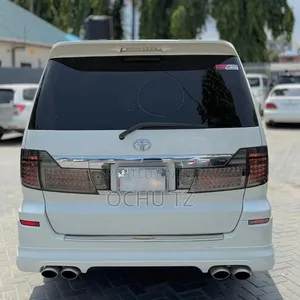 Toyota Alphard 2.4 Petrol AWD 2005 White