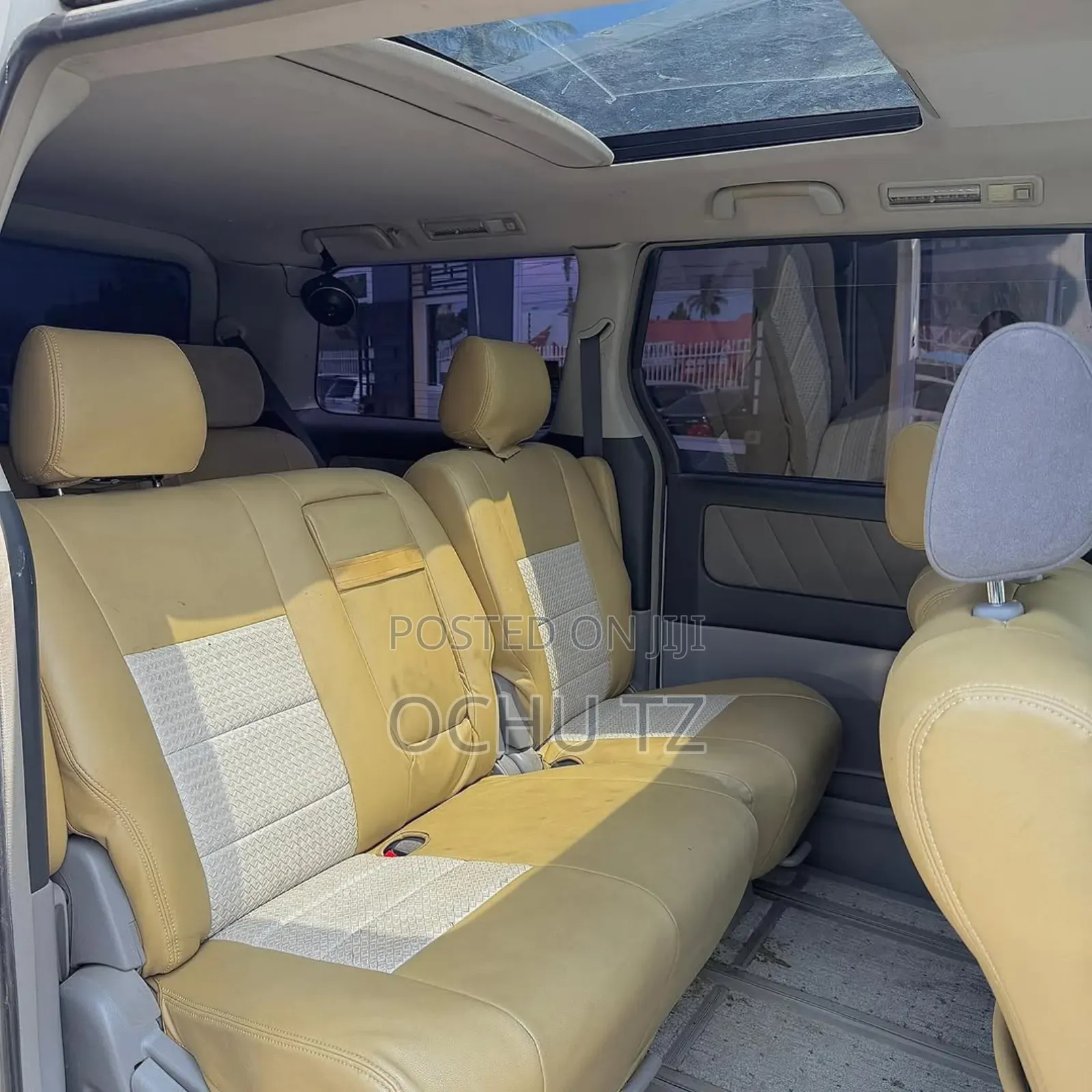 Toyota Alphard 2.4 Petrol AWD 2005 White