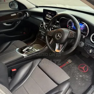 Mercedes-Benz C200 2014 White