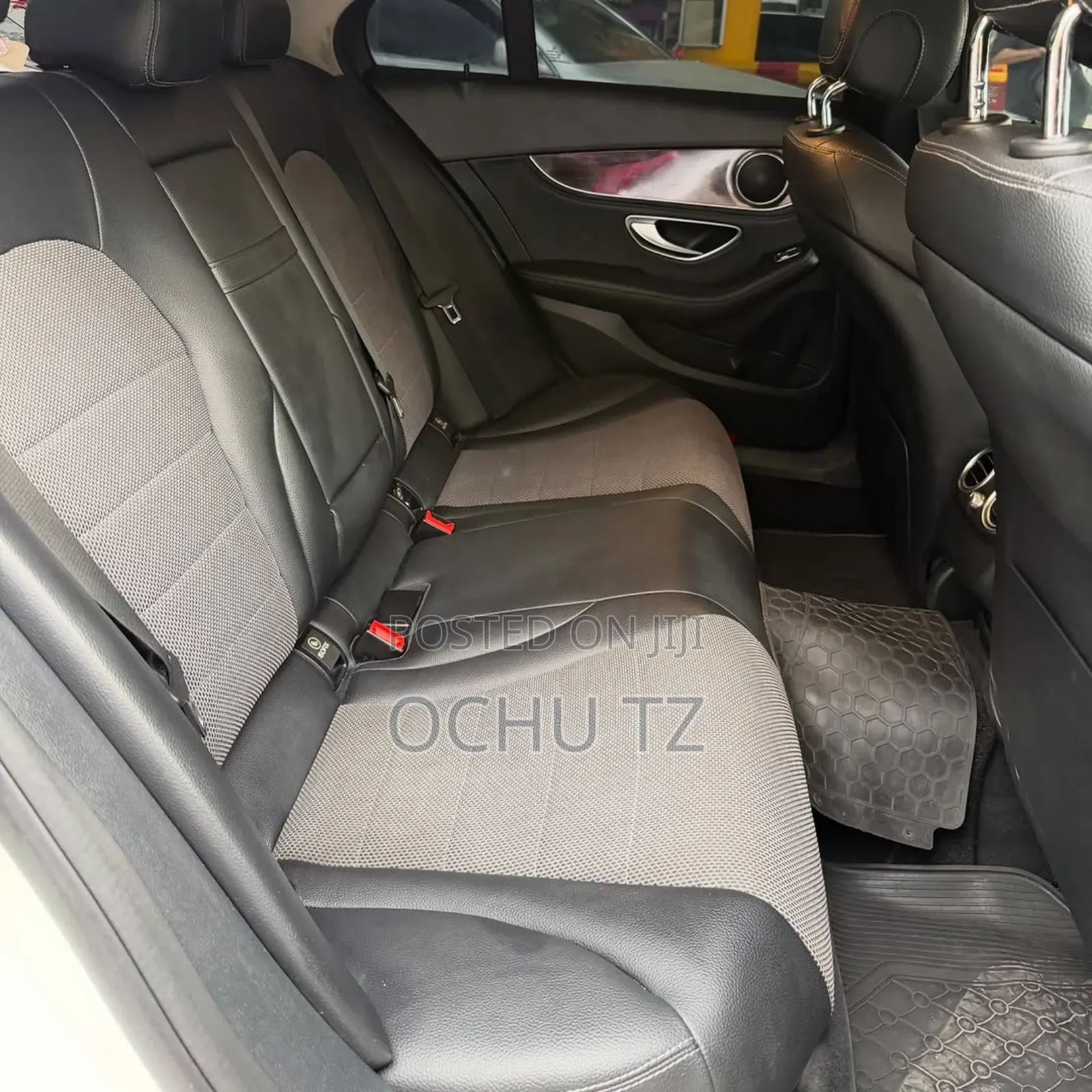 Mercedes-Benz C200 2014 White