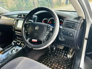 Toyota Crown 2006 Silver
