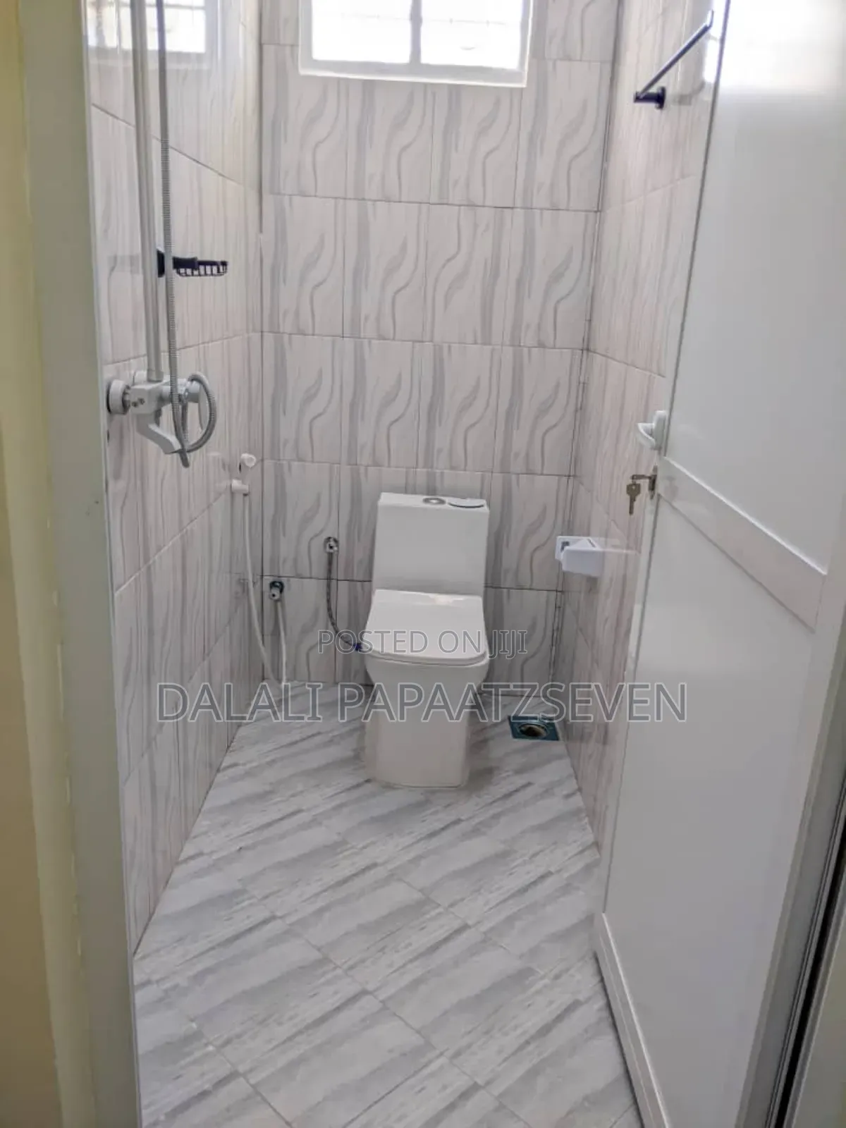 3bdrm House in Dalalipapaatzseven, Bunju for rent