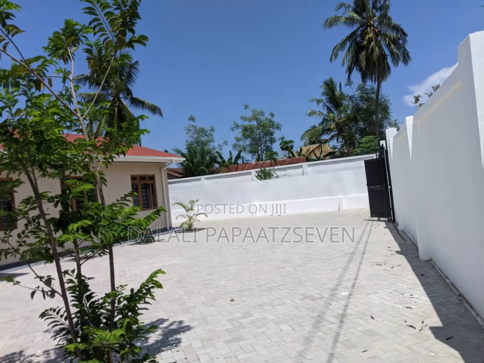 3bdrm House in Dalalipapaatzseven, Bunju for rent