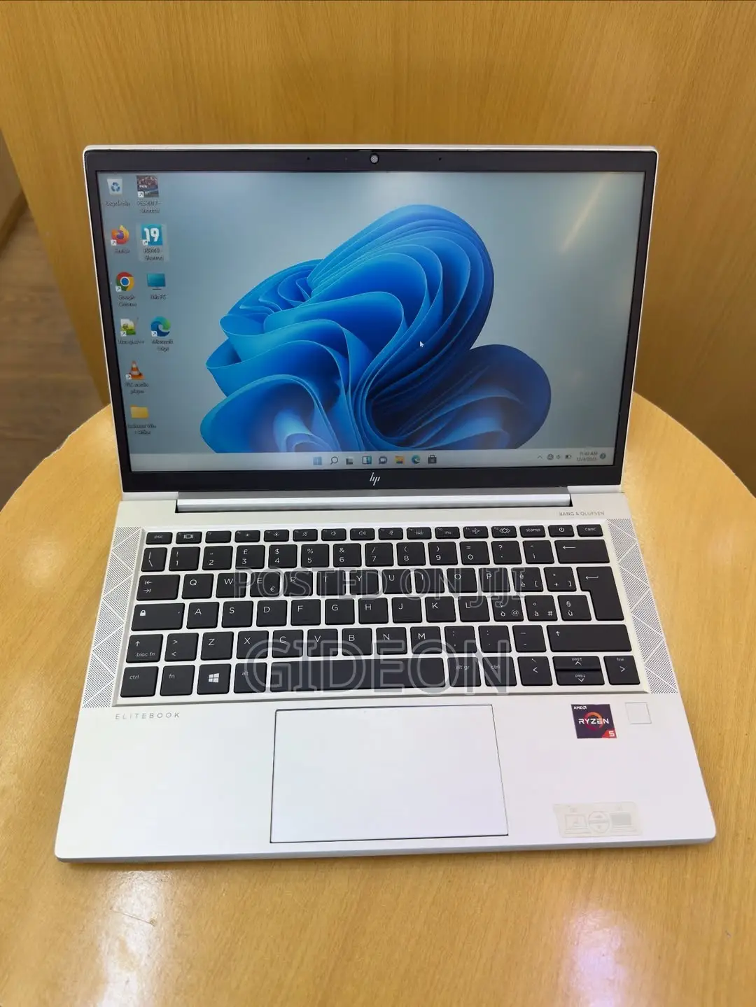 Laptop HP EliteBook 835 G7 8GB AMD Ryzen 5 SSD 256GB