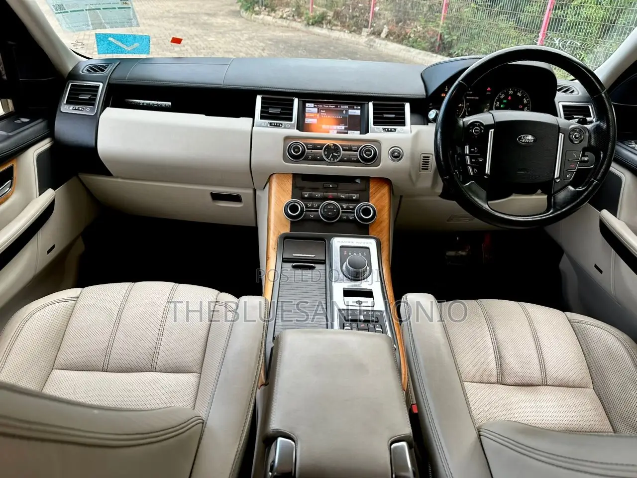 Land Rover Range Rover Sport 2013 Black