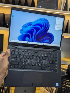 Laptop Dell Latitude 5300 16GB Intel Core I5 SSD 256GB