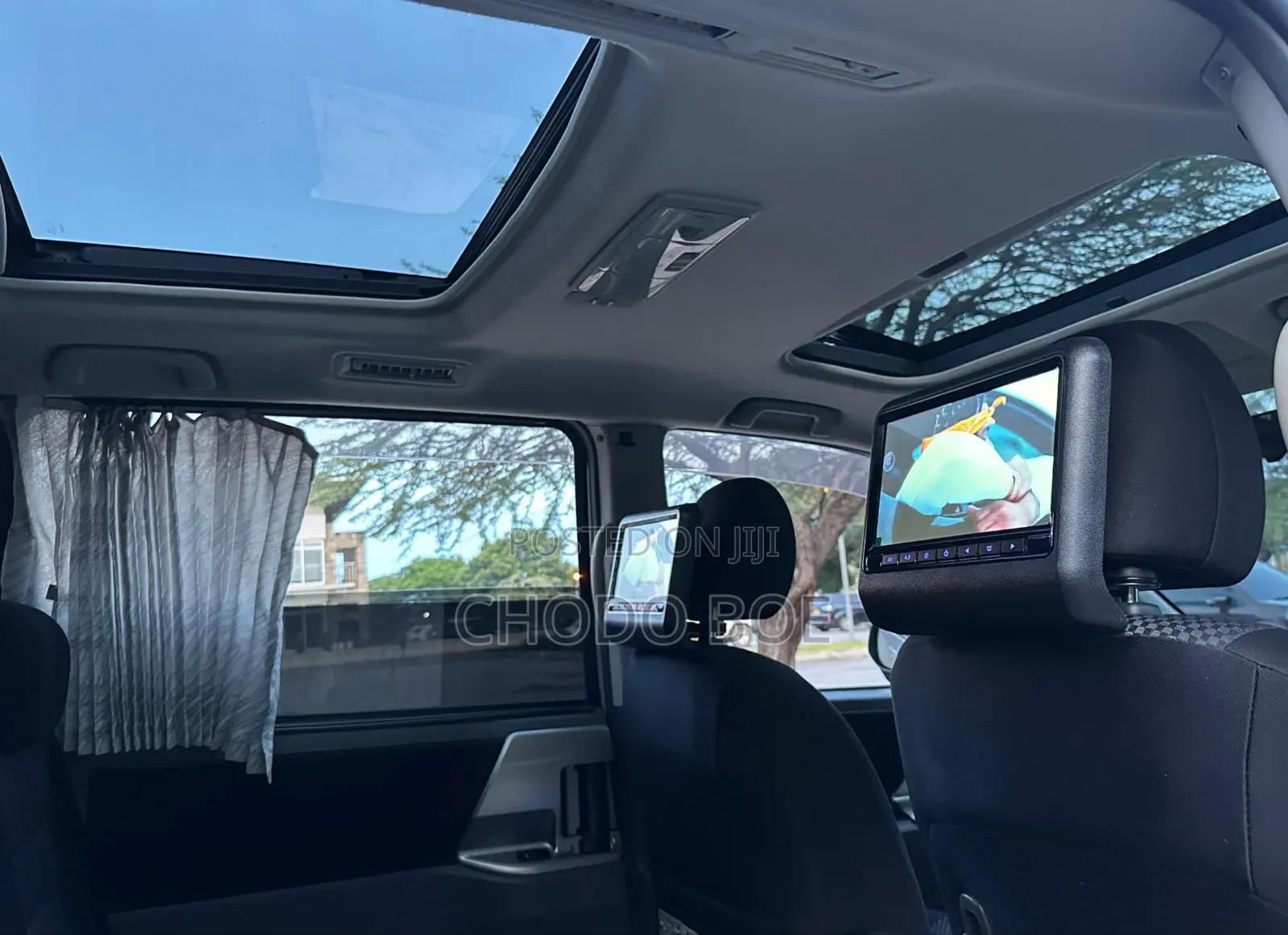 Toyota Noah 2008 Silver