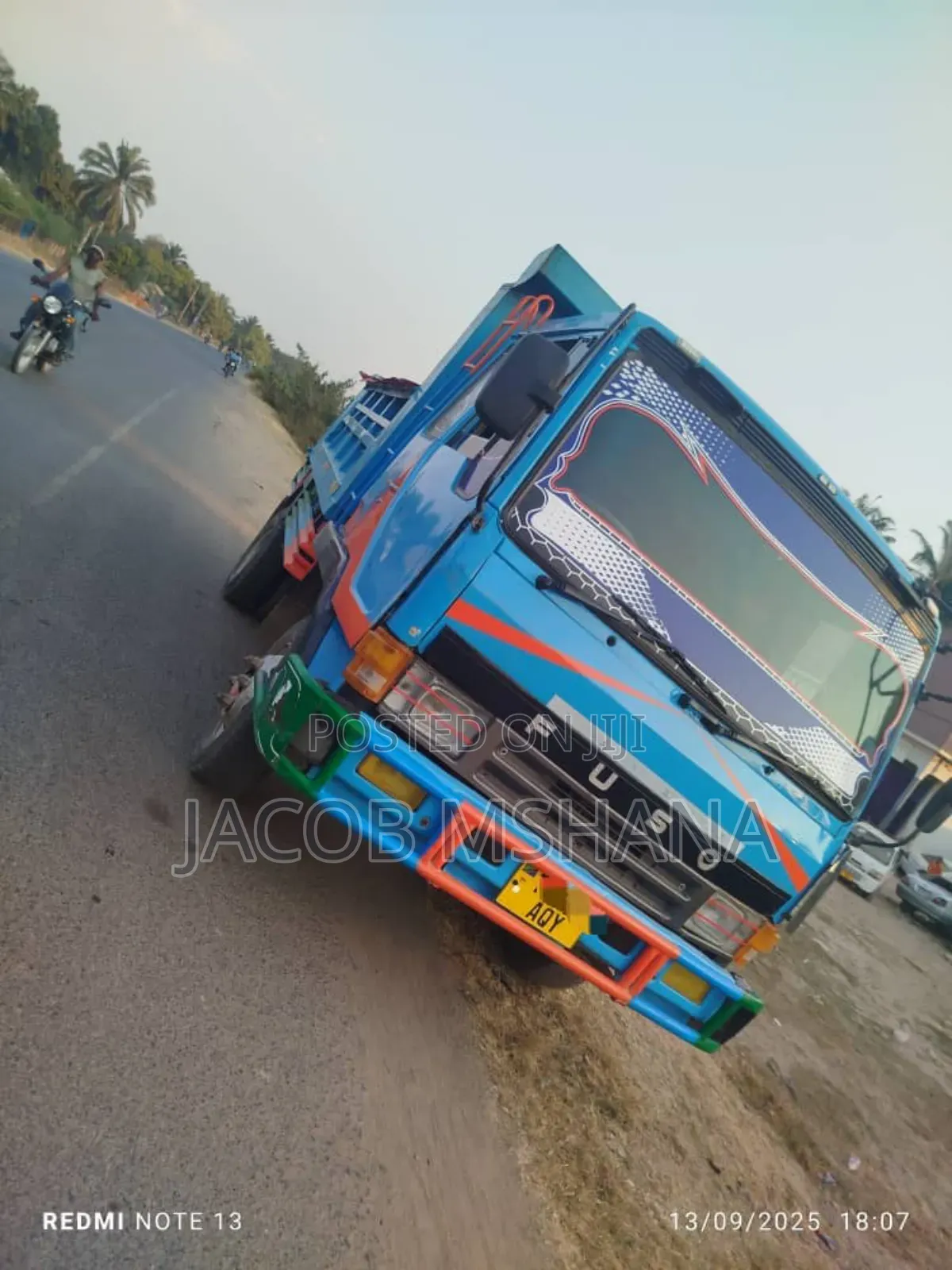 Fuso Tipa Engine 17