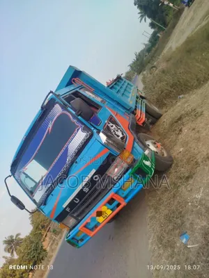 Fuso Tipa Engine 17