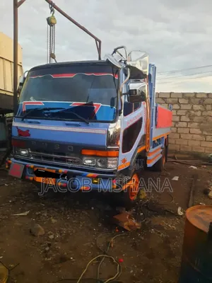 Fuso Tipa Engine 17