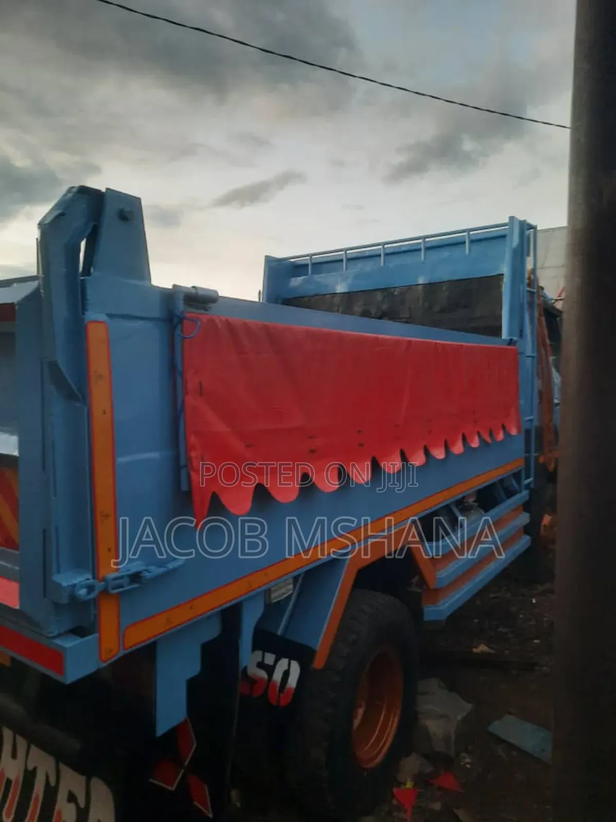 Fuso Tipa Engine 17