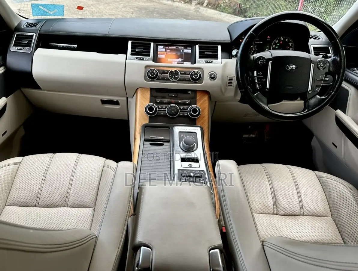 Land Rover Range Rover Sport 2012 Black