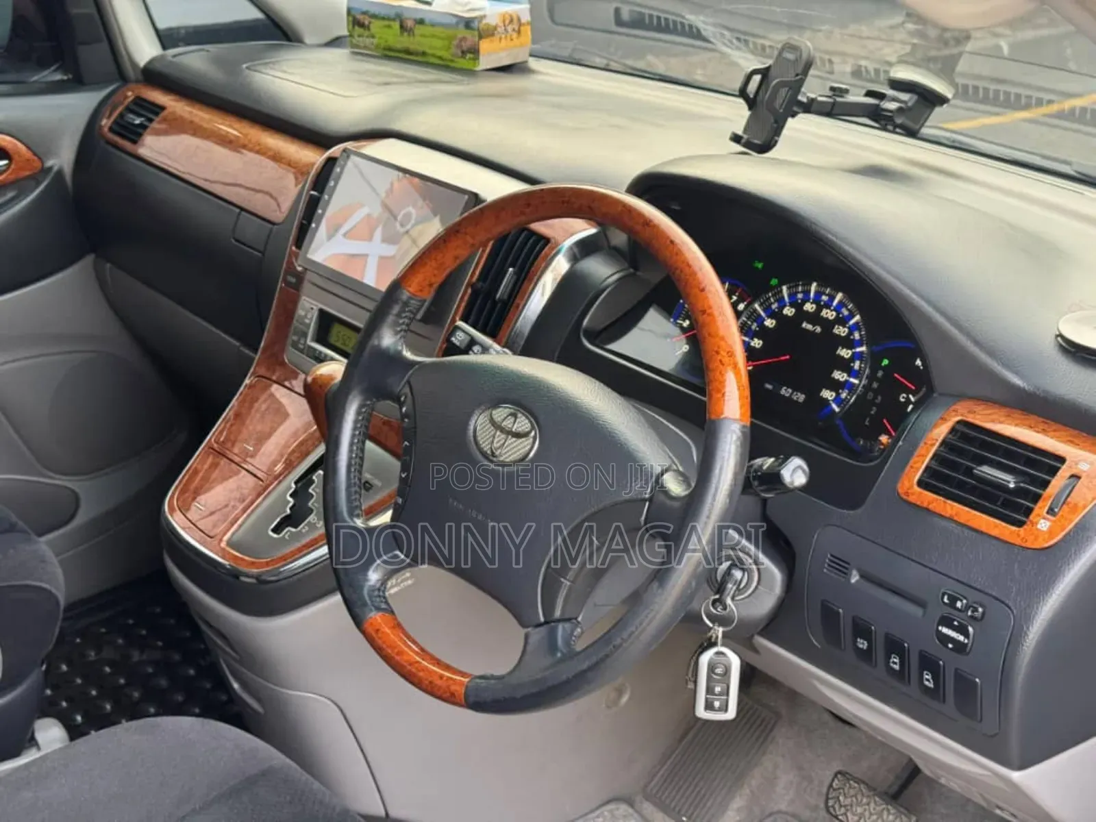 Toyota Alphard 2.4 Petrol AWD 2007 Black