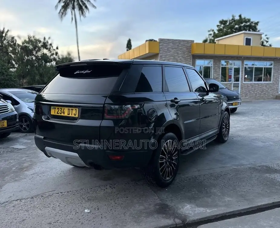 Land Rover Range Rover Sport 2015 Black
