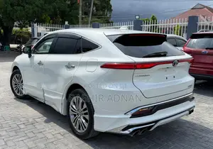 Toyota Harrier 2021 Pearl