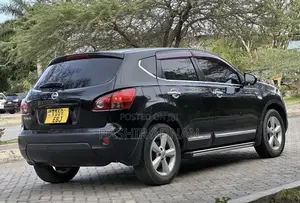 Nissan Dualis 2011 Black