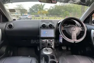 Nissan Dualis 2011 Black