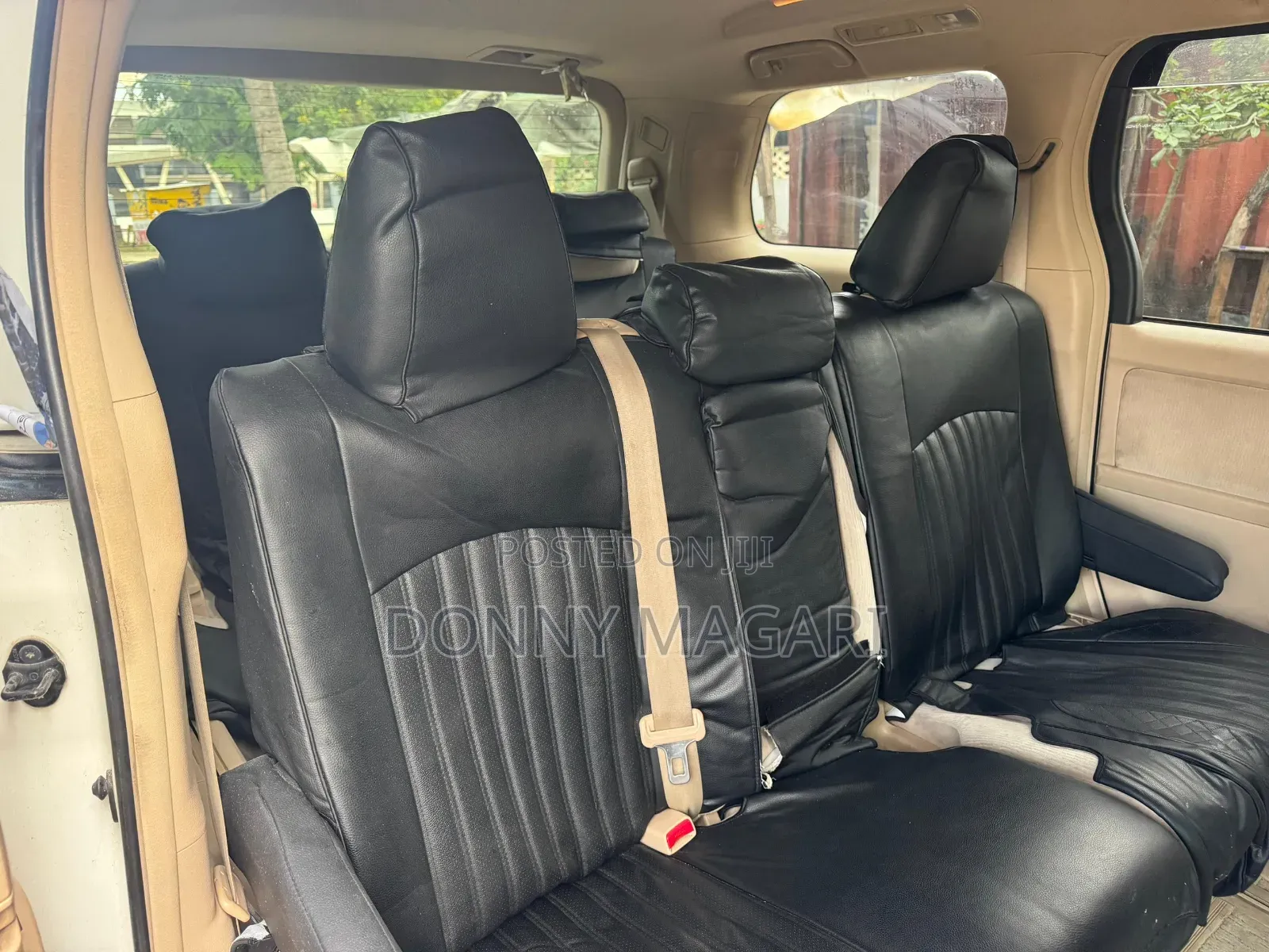 Toyota Vellfire 2018 White