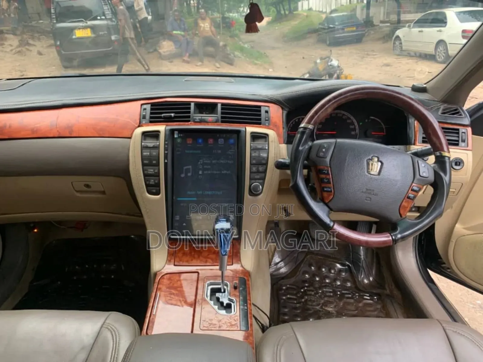 Toyota Crown 2004 Black