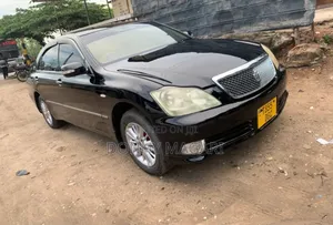 Toyota Crown 2004 Black
