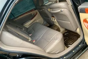 Toyota Crown 2004 Black
