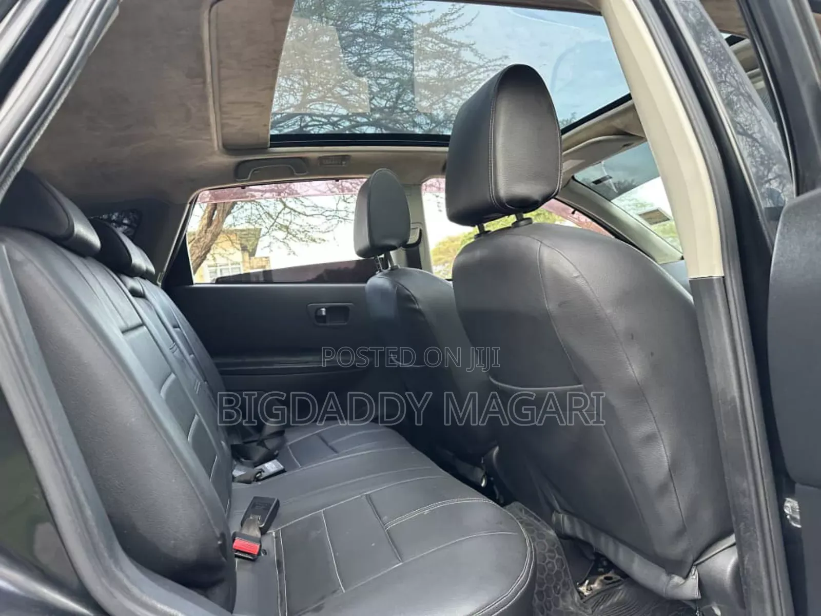 Nissan Dualis 2011 Black