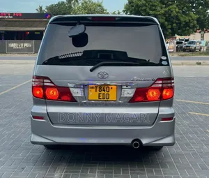 Toyota Alphard 2.4 Petrol AWD 2008 Silver