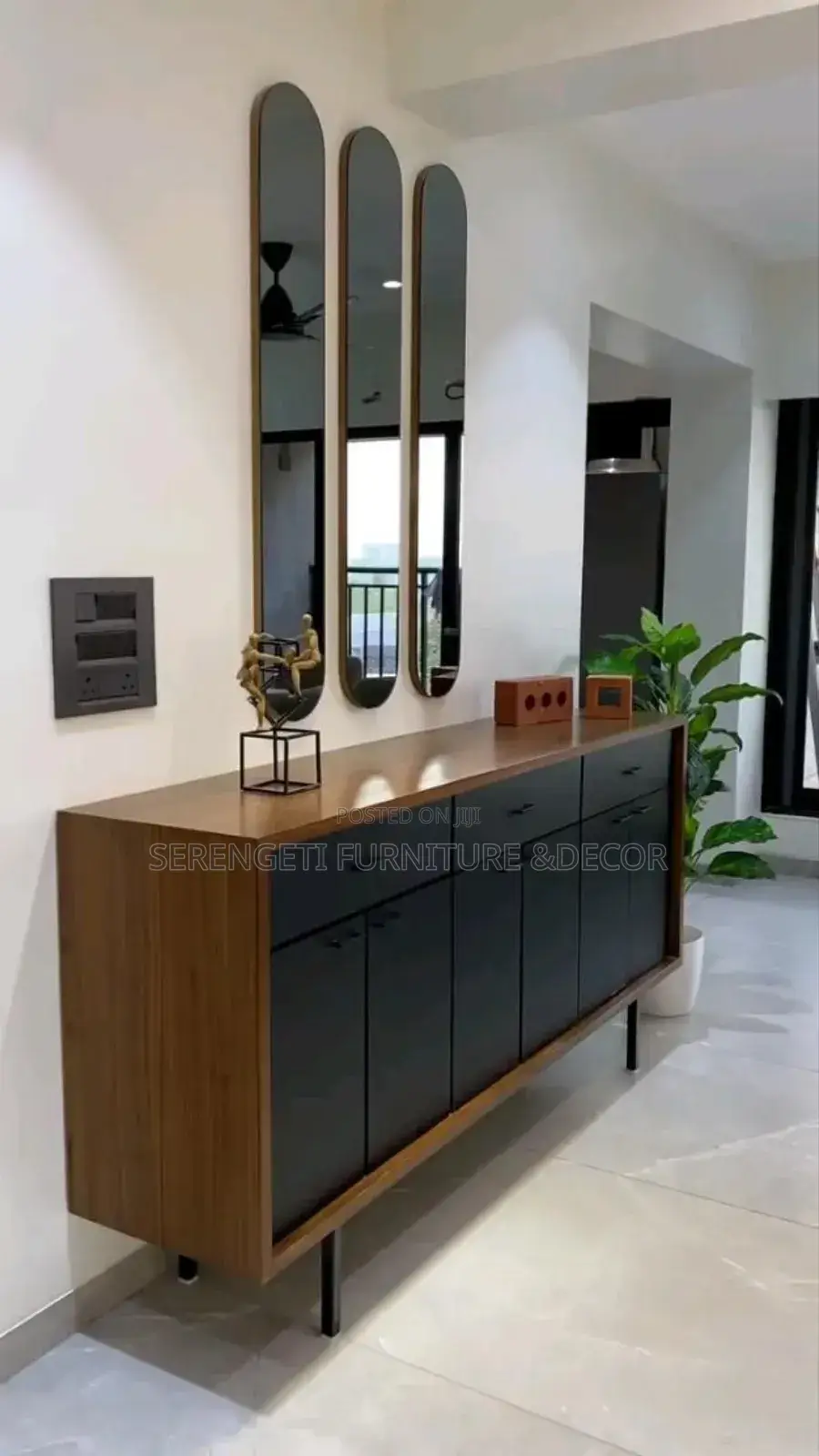 Consol Table