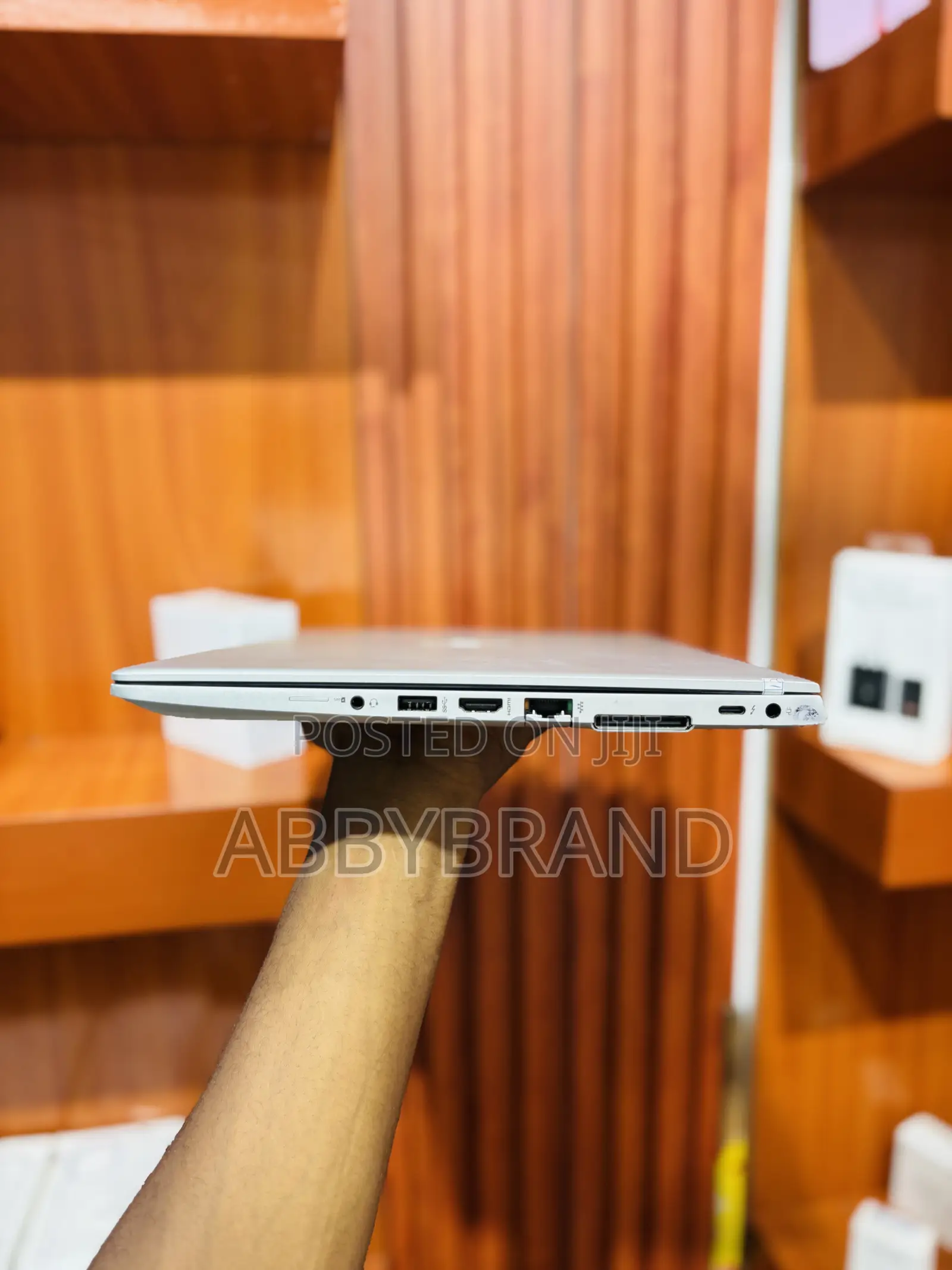 Laptop HP EliteBook 840 G5 8GB Intel Core i5 SSD 256GB