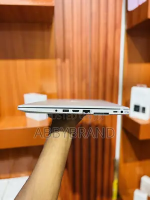 Laptop HP EliteBook 840 G5 8GB Intel Core i5 SSD 256GB