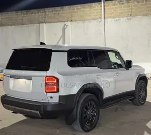 Toyota Land Cruiser Prado 2024 White