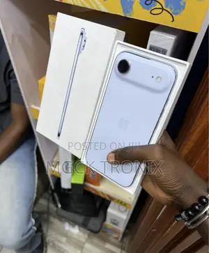 New Apple iPhone Air 256 GB Silver