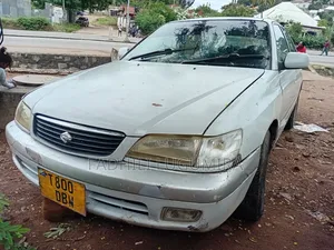 Toyota Corona Premio 2001 White