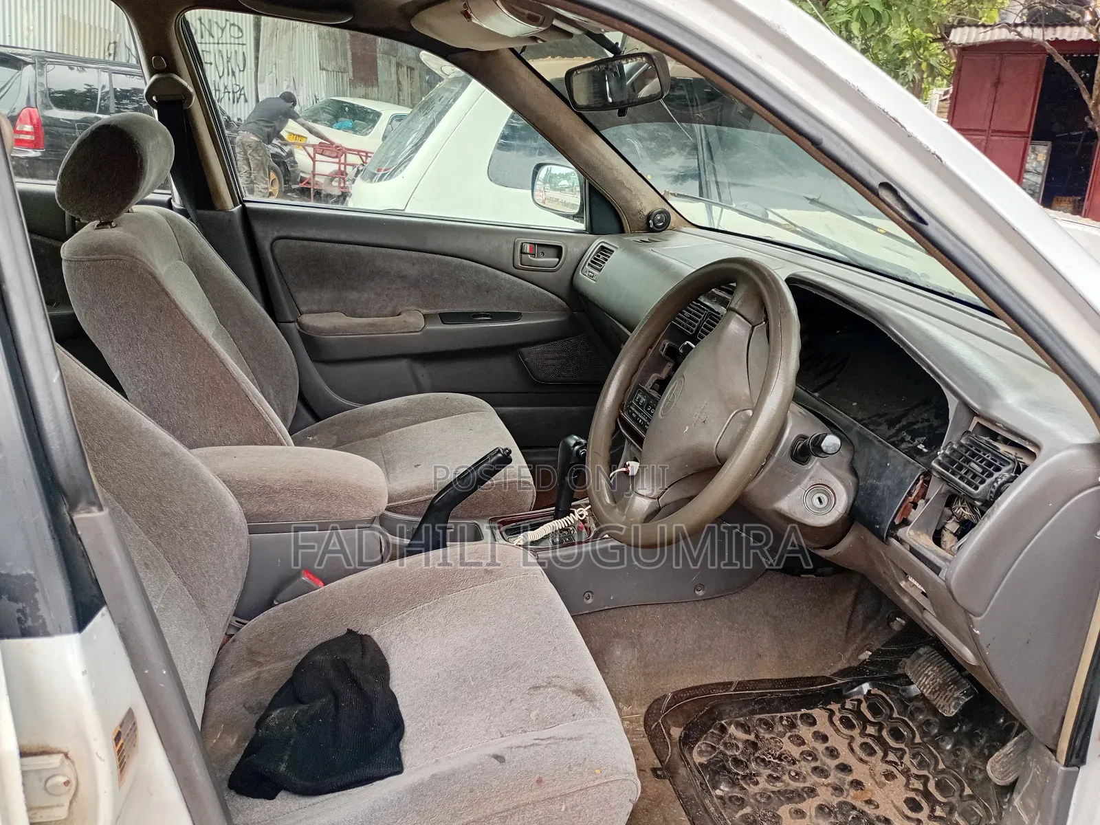 Toyota Corona Premio 2001 White