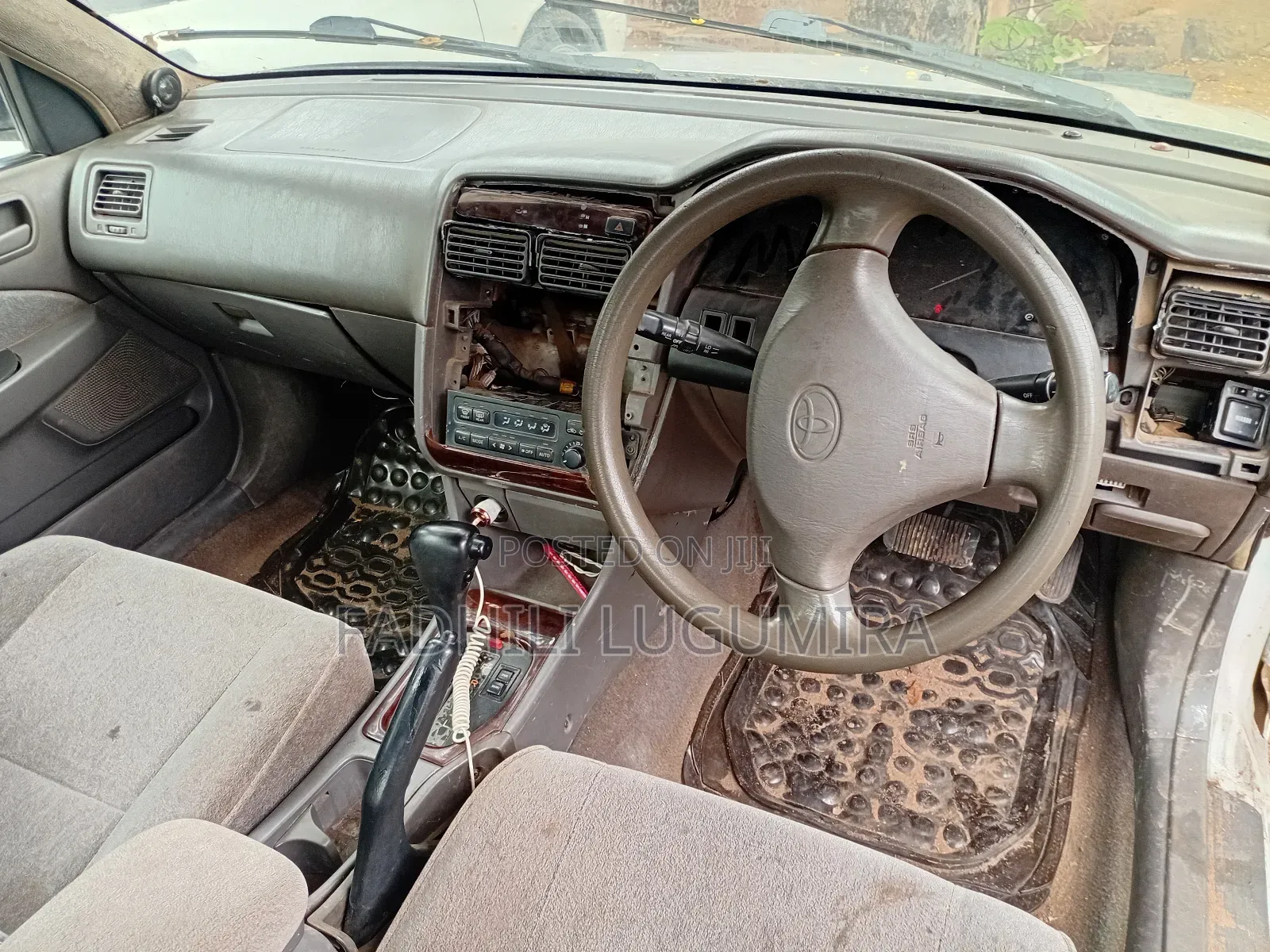 Toyota Corona Premio 2001 White
