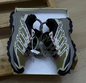 Men's Shoes Vya Leather Materials Vya Goretex Brand